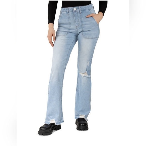 Juniors' High-Rise Flare-Leg Jeans W24 L33 - Picture 1 of 2